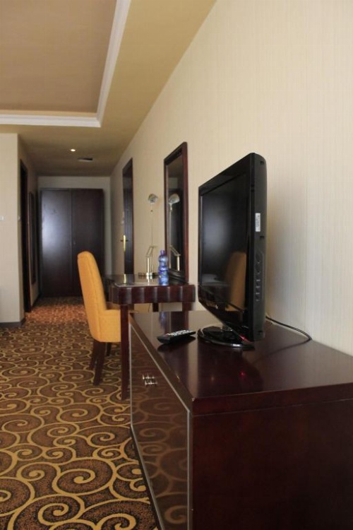 Ambassador Hotel image 10