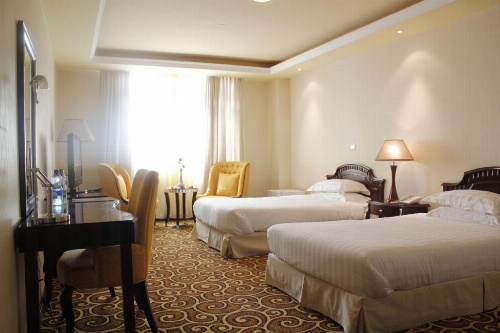 Ambassador Hotel image 23