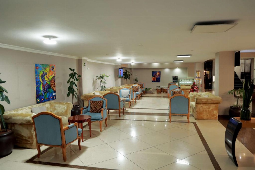 Ambassador Hotel Image 39